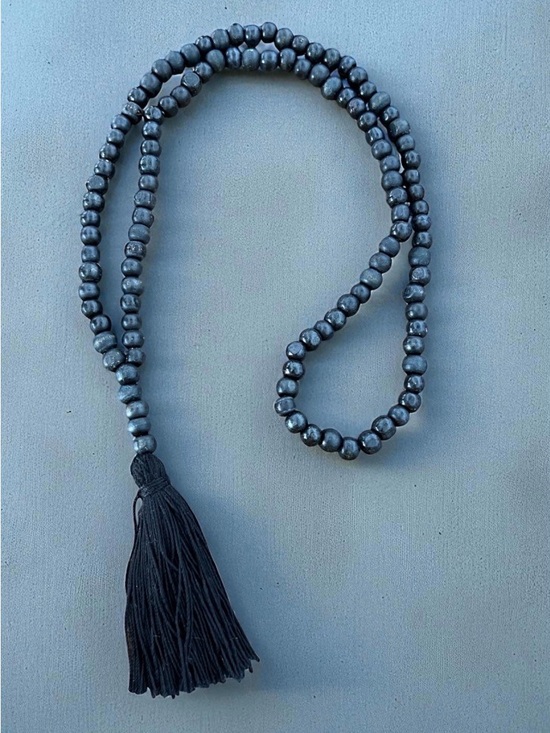 Zuze Designs Jewelry - Black Beaded Tassel Necklace - Women’s Stylish Layering Accessory